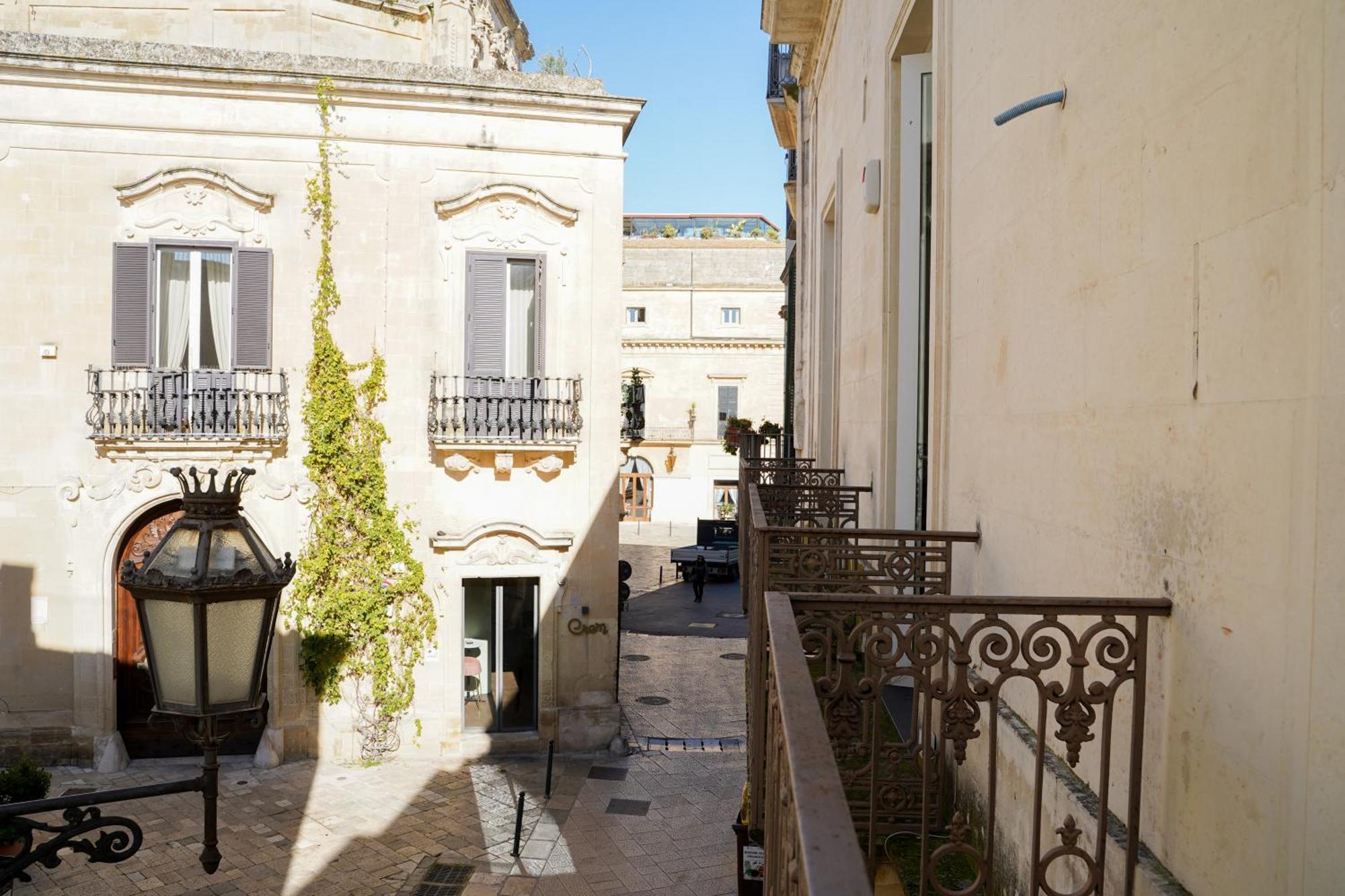 Suite Home D'Aragona Lecce Dış mekan fotoğraf