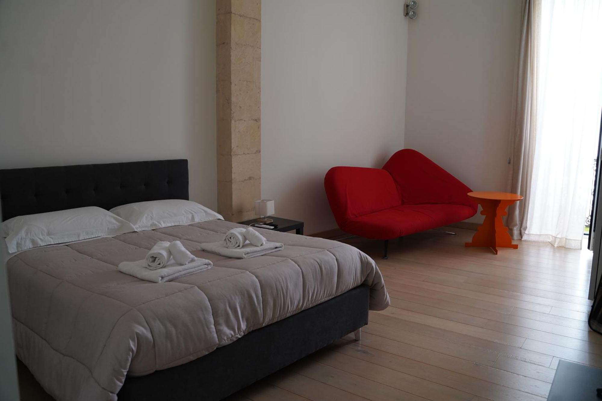 Suite Home D'Aragona Lecce Dış mekan fotoğraf